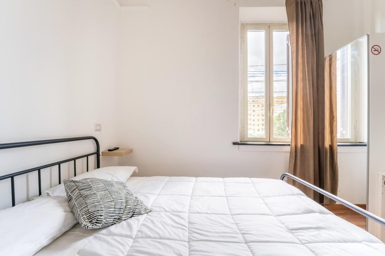 Rooms Piramide Рим Екстер'єр фото